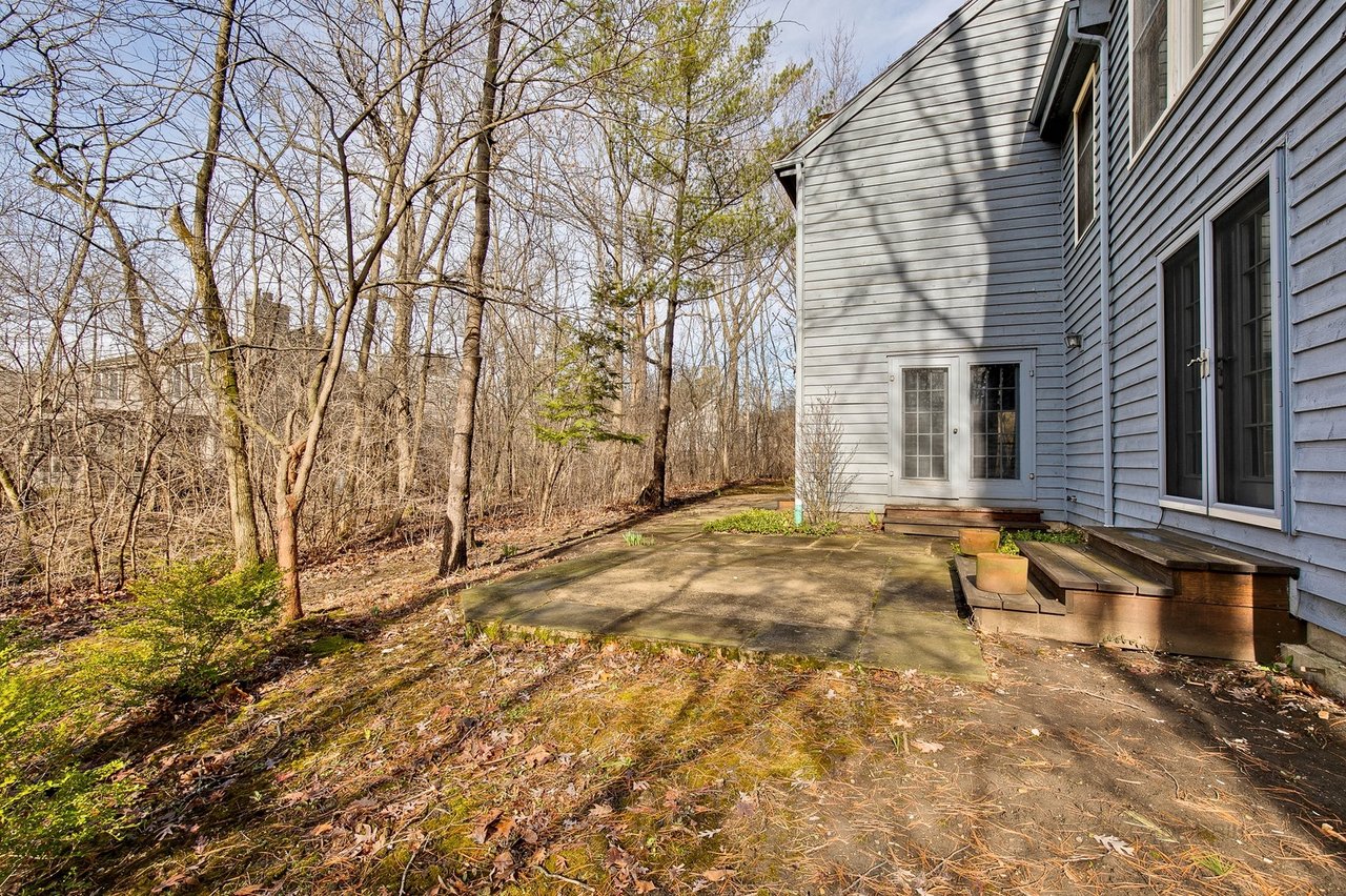 Classic Lake Bluff Tangley Oaks Home