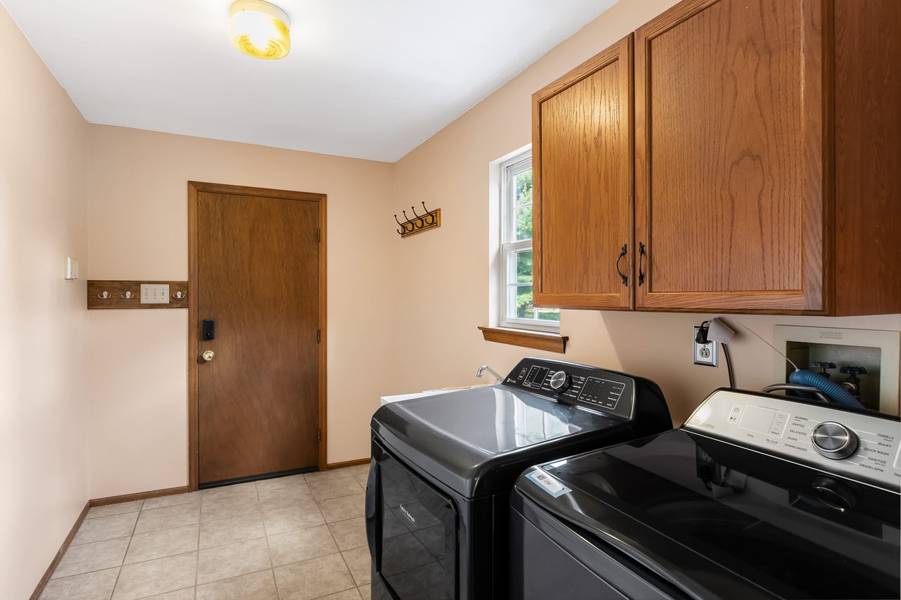 67 Spring Hill Dr