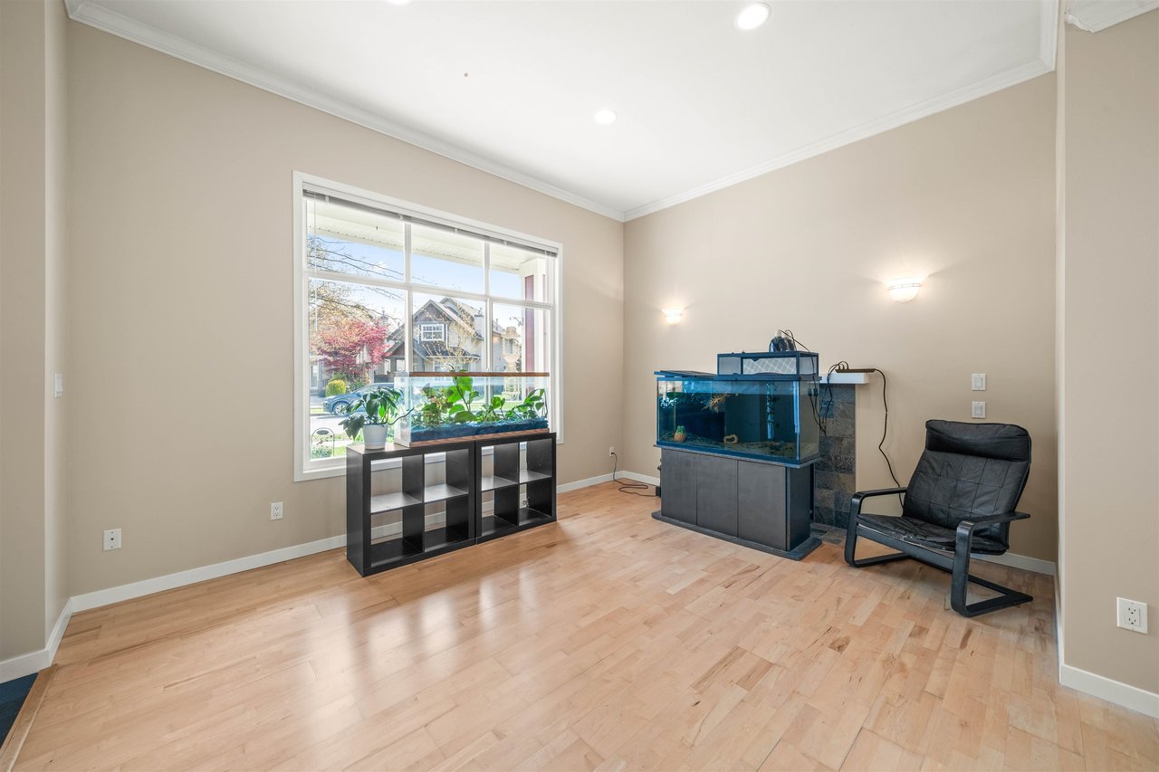 4331 Blair Dr
