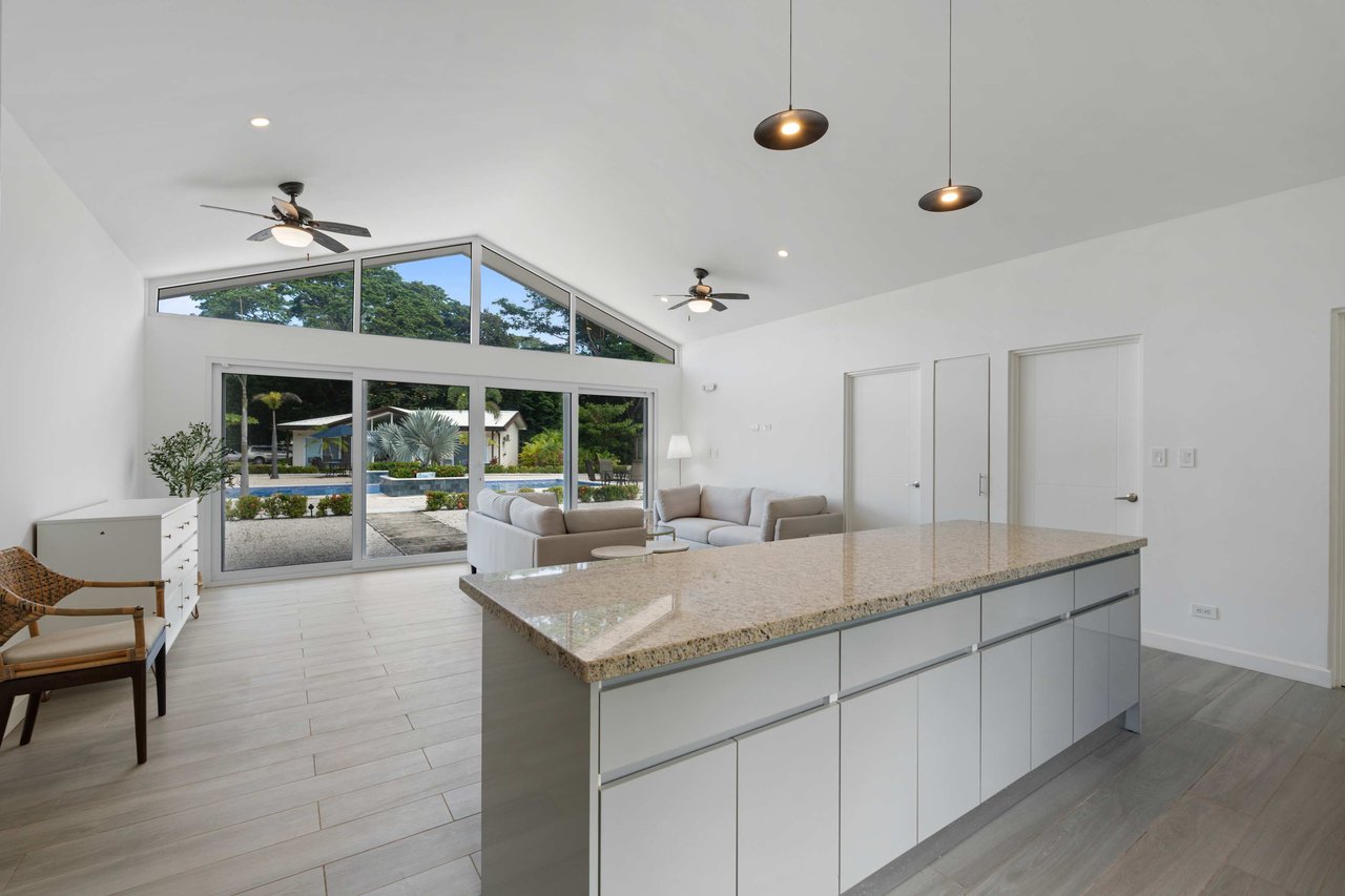 The Point 20 | Modern Elegance Meets Coastal Serenity – Home for Sale in Playa Avellanas!
