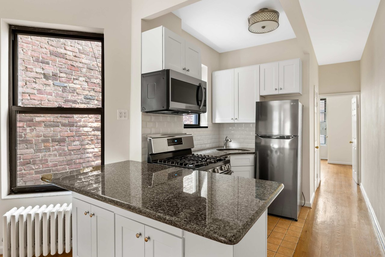 507 E 87th St, Unit 116