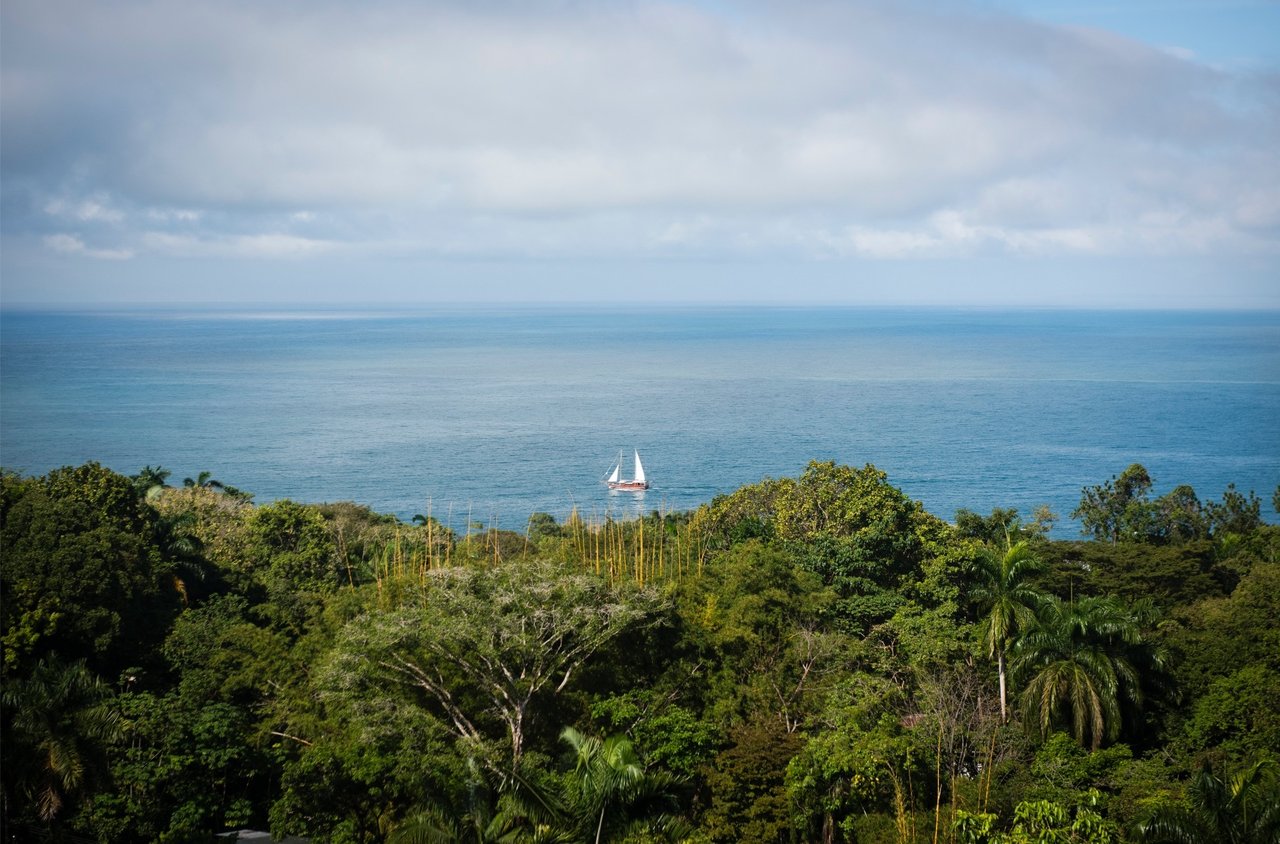 Oceanview Infinity Pool Estate, Manuel Antonio, Puntarenas