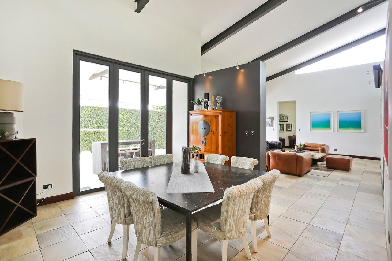 Modern Forest View Home, Santa Ana, San Jose