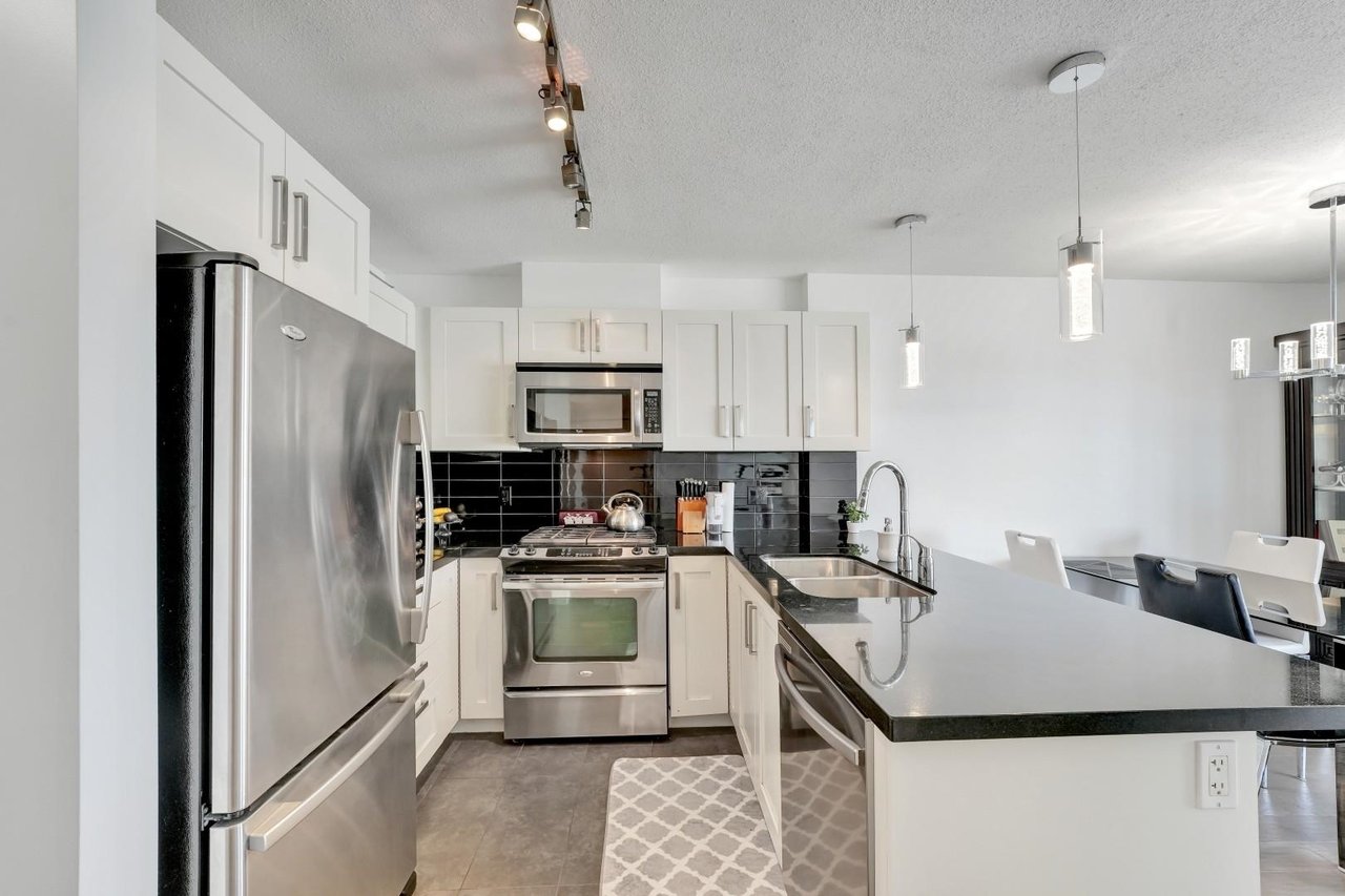 1106-2133 Douglas Road, Burnaby