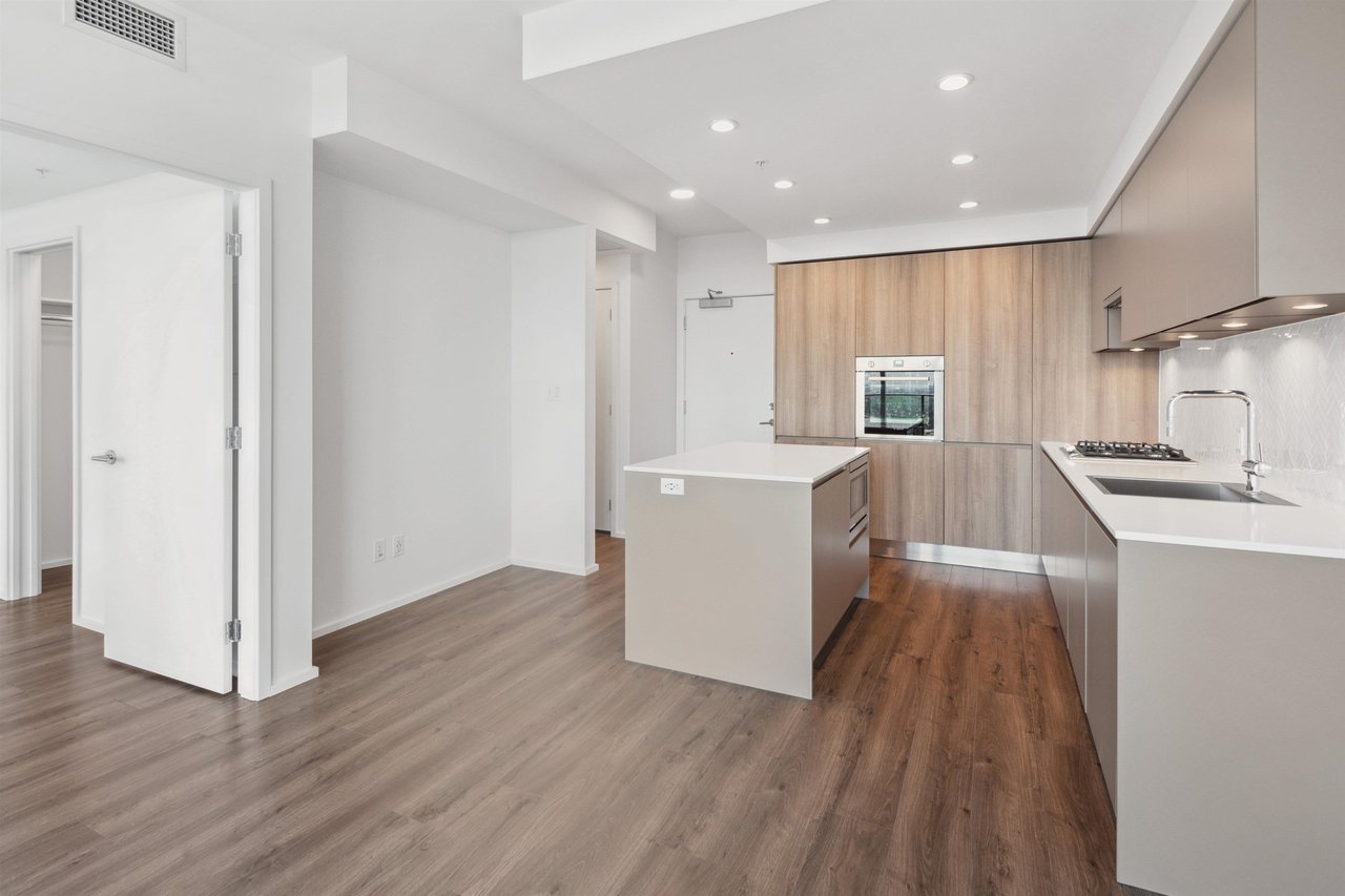 2908-3809 Evergreen Pl