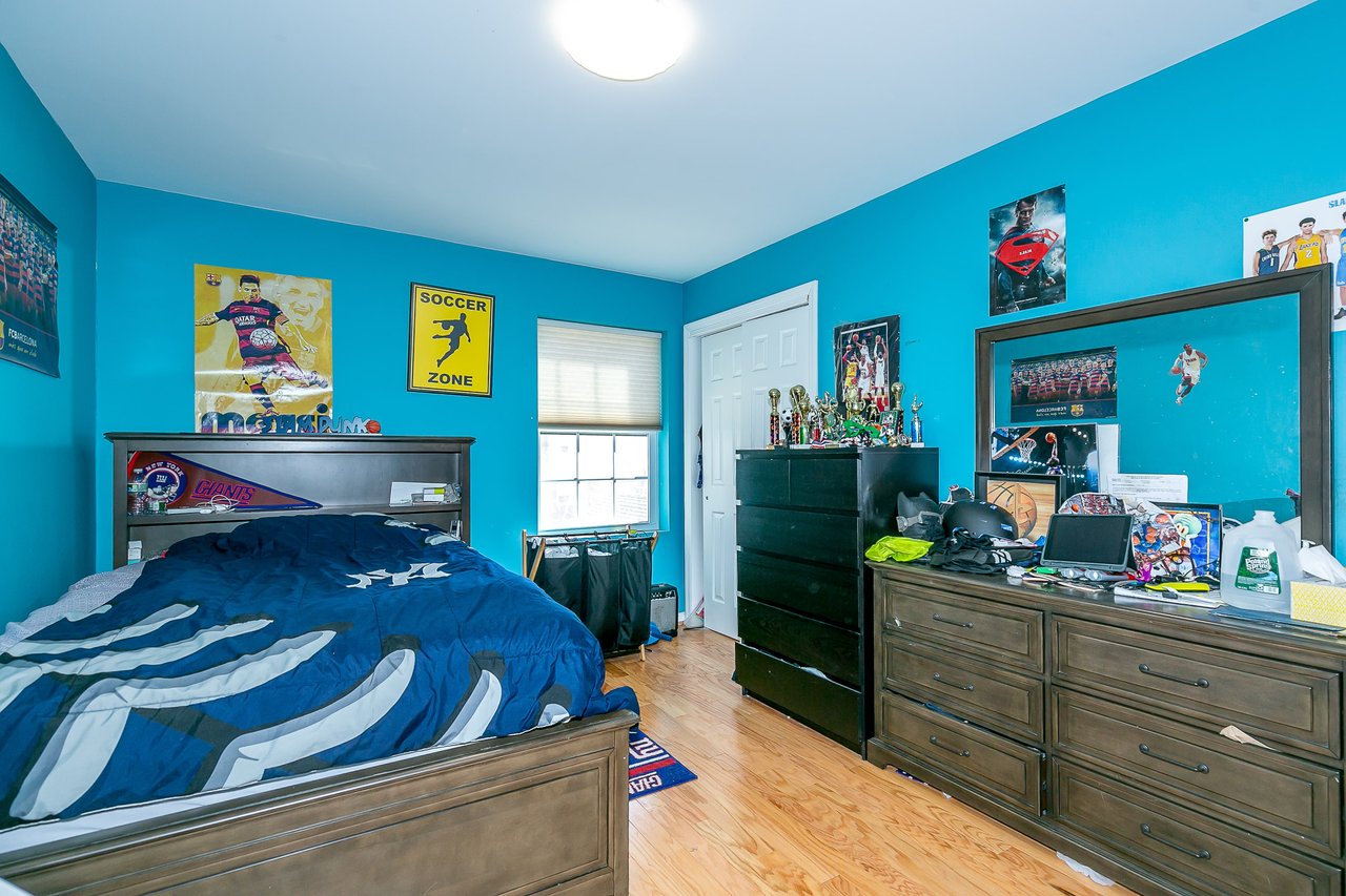 112 N 6th Street, New Hyde Park