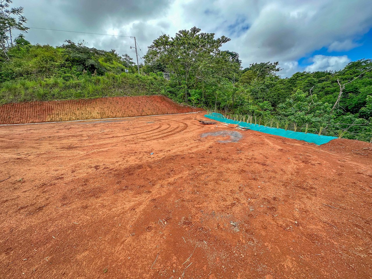 5 Acre Lot With A Sweeping Ocean And Sunset View, Ojochal Phase 9. LEGAL WATER!