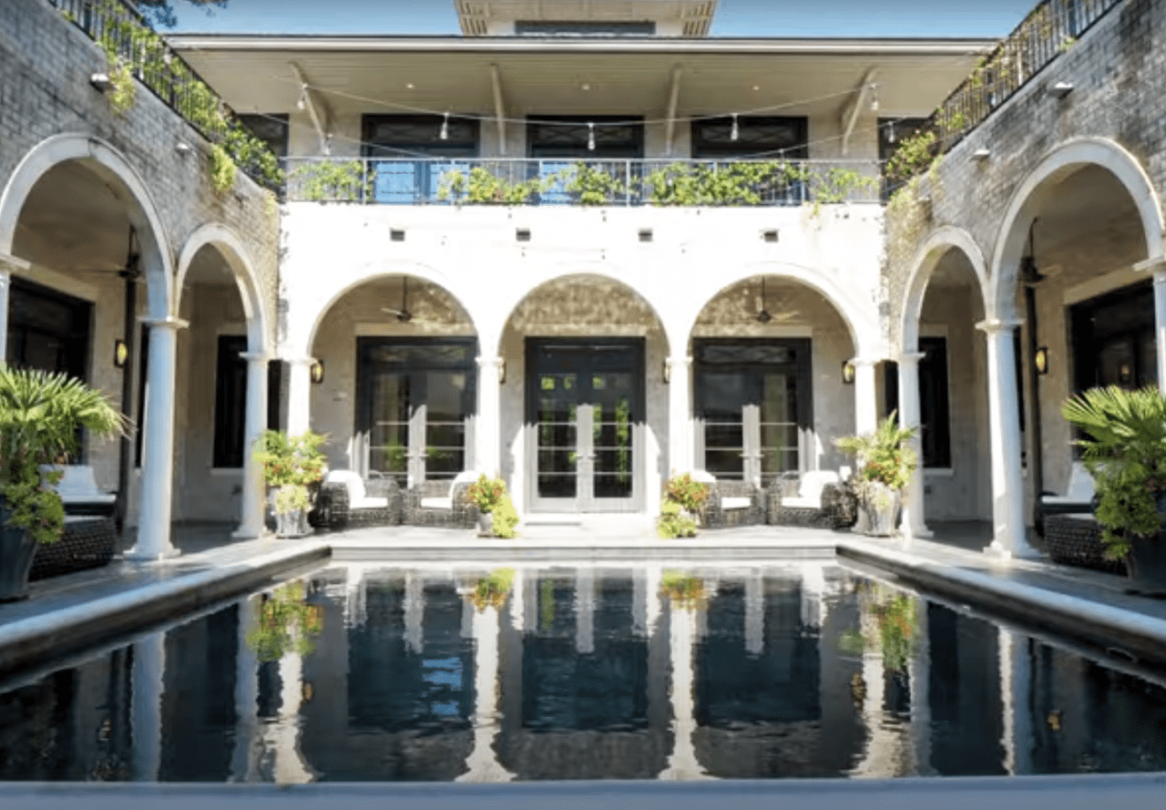 Absolutely Stunning Custom-Built Four-Sides-Brick Hilltop Oasis