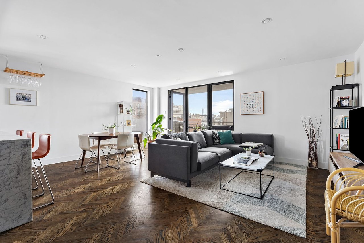 245 Manhattan Ave, #4B
