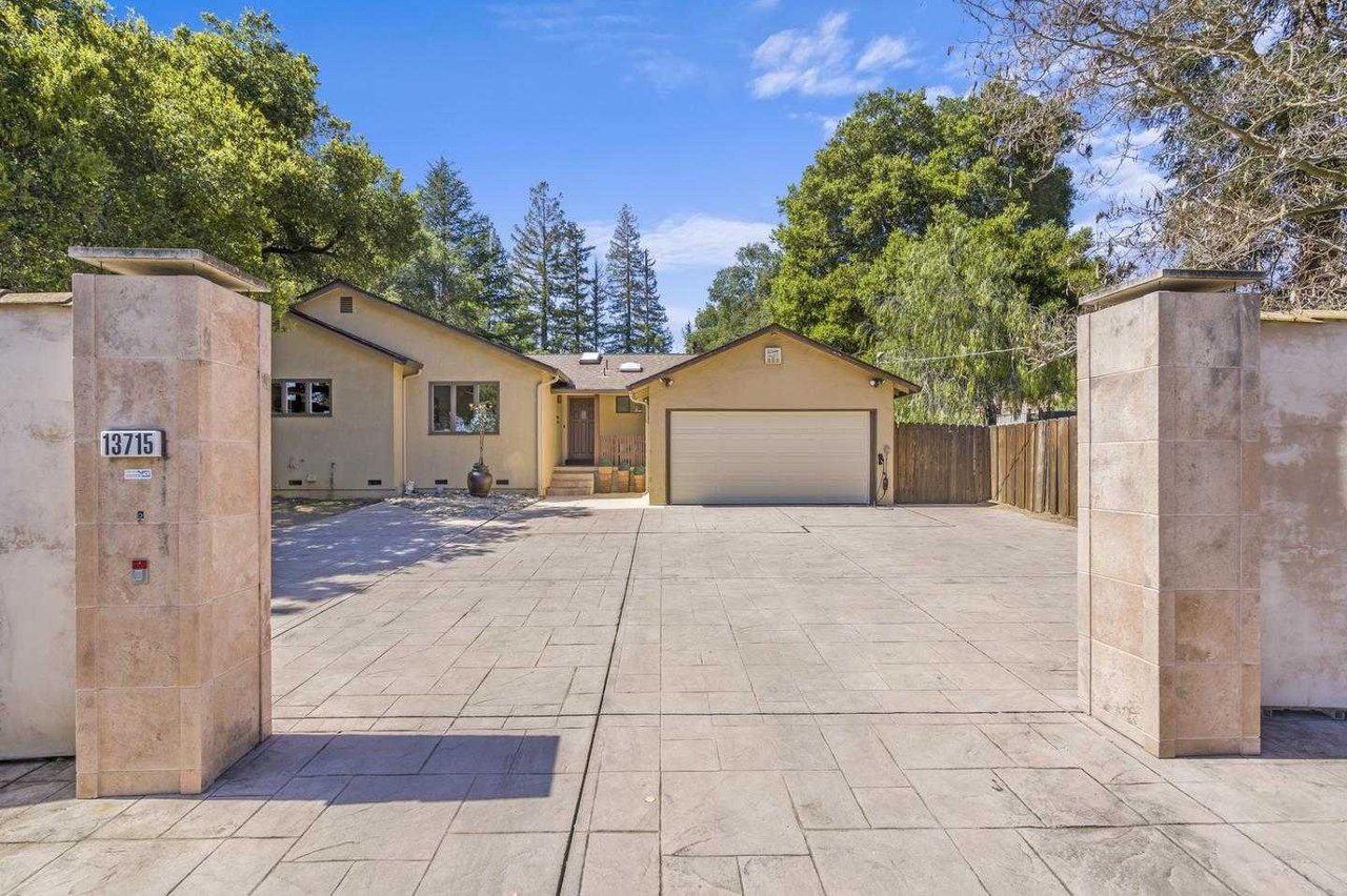 13715 Quito RD