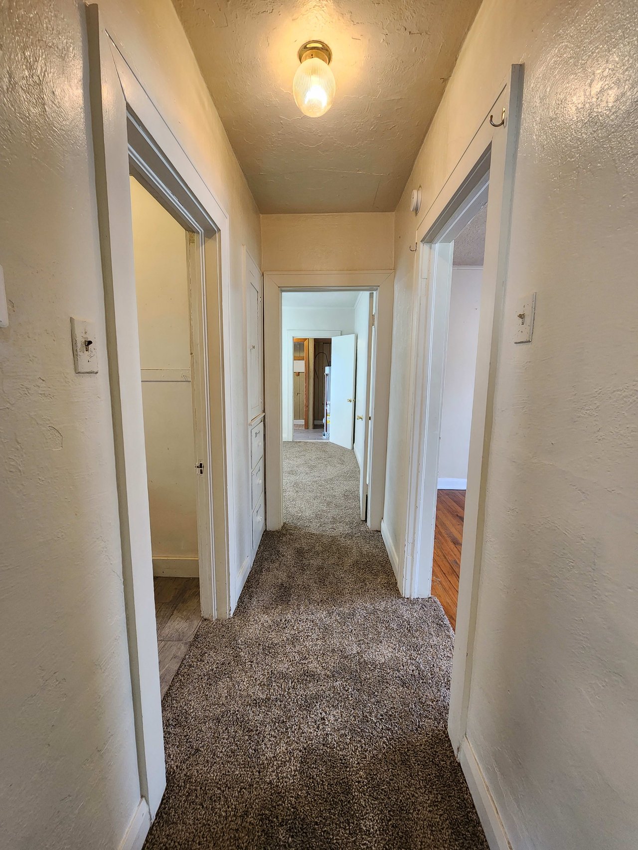 810 N. Market Ave