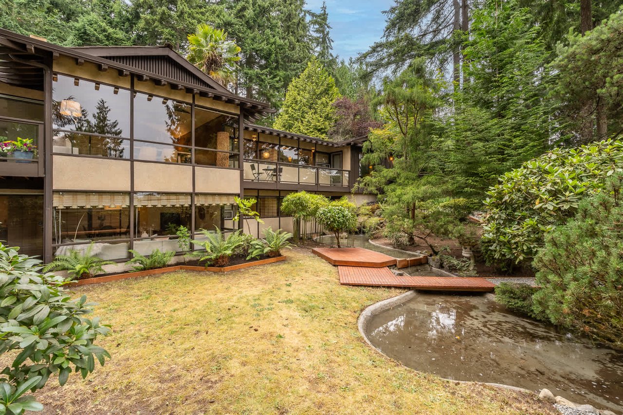 Midcentury in Lake Forest Park