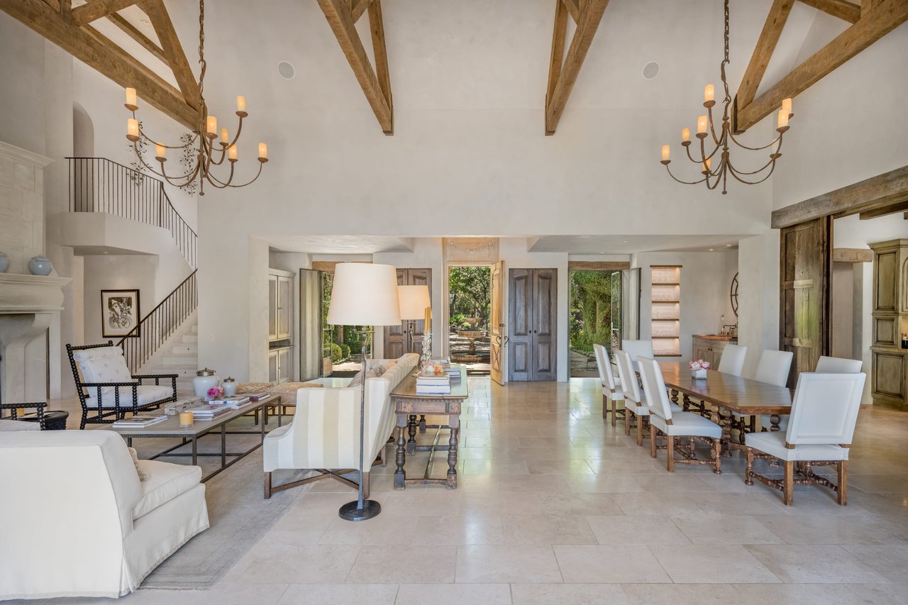 Napa Valley Compound