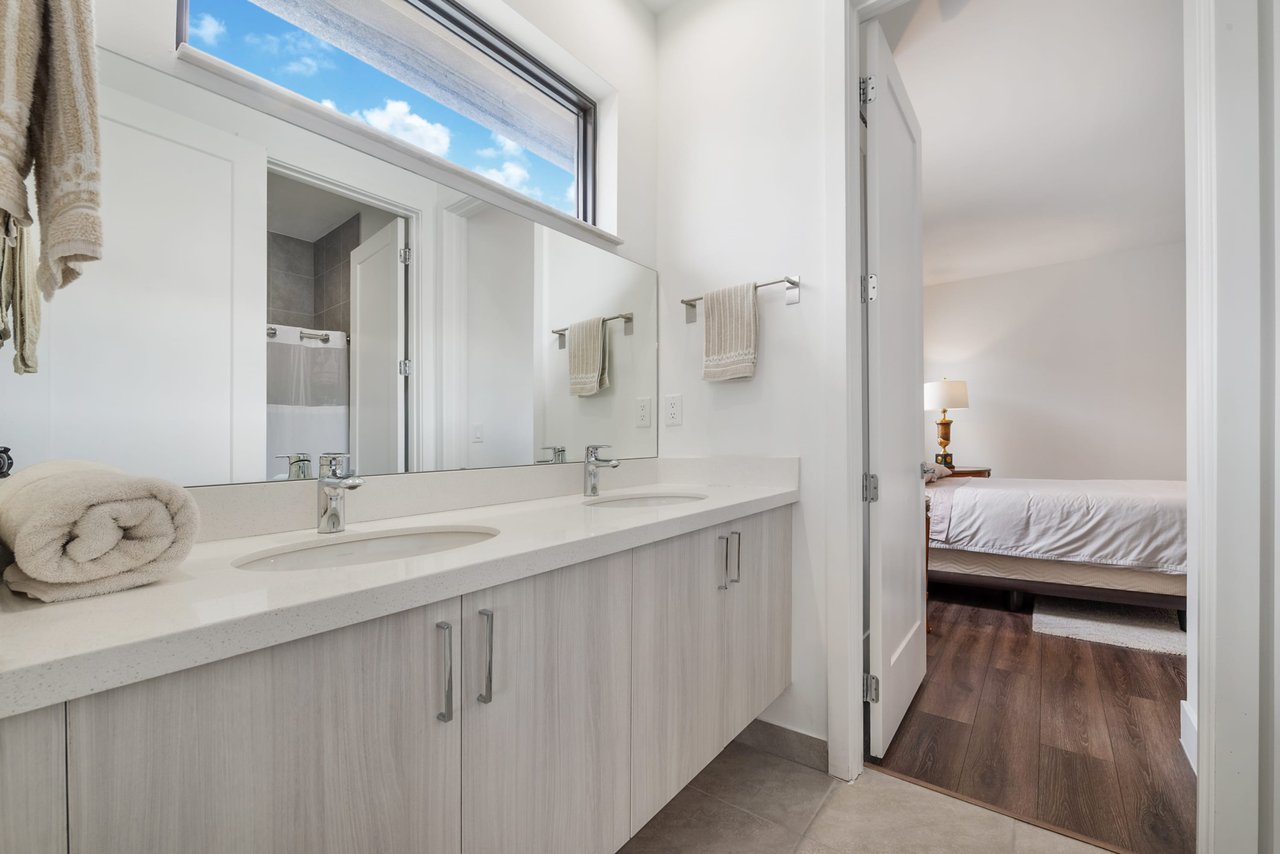 8118 NW 46th Terrace