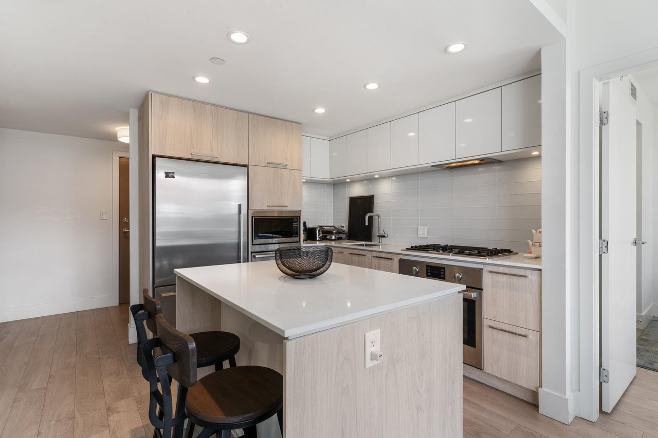 1505-680 Seylynn Cres