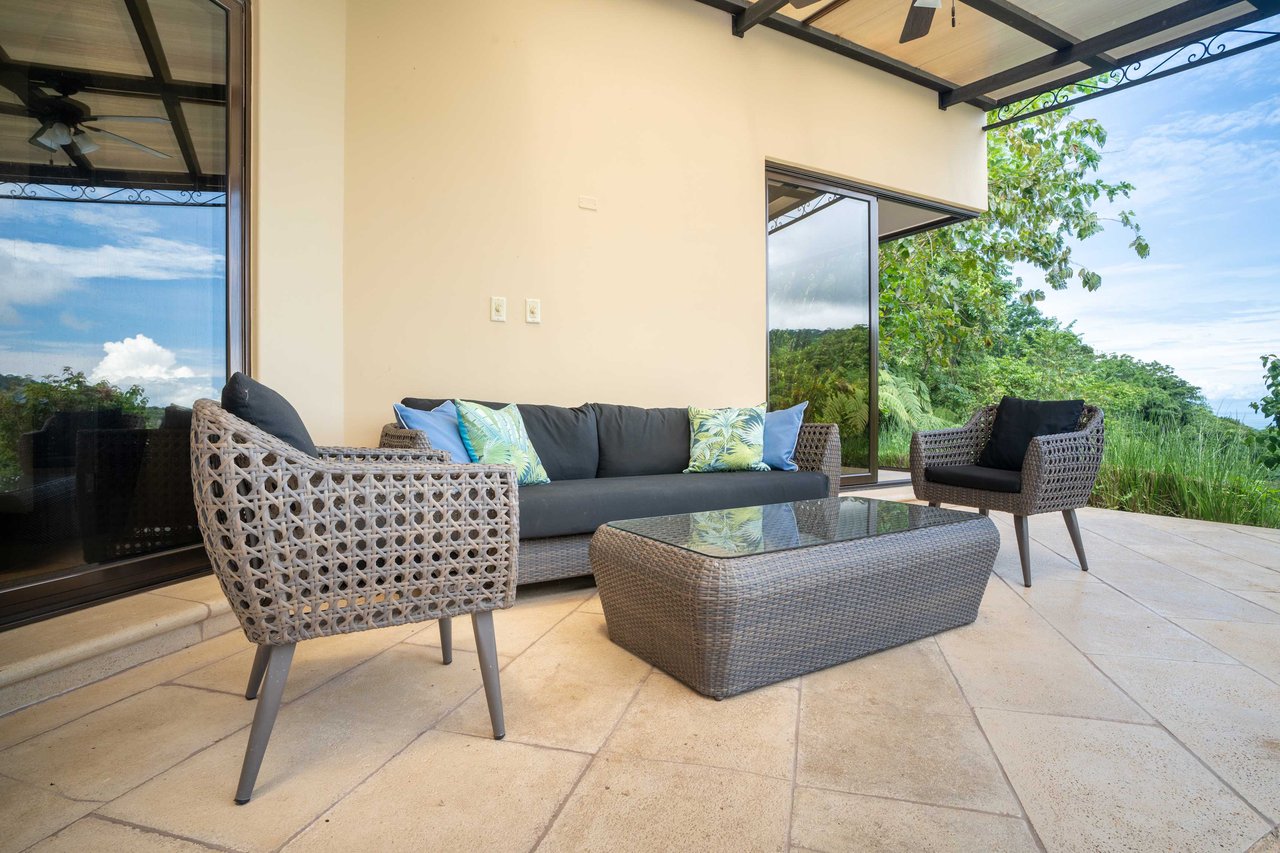 Multi-Home Luxury Estate, With Jungle, Mountain And Ocean Views, Private Waterfalls And Orchards On 71 Acres In Gated Community!