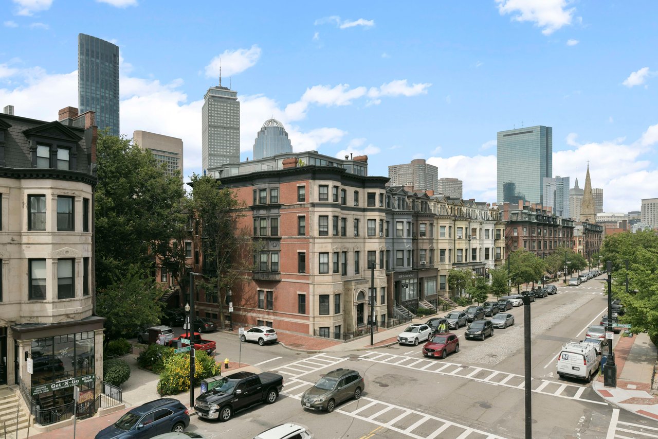 566 Columbus Ave #511