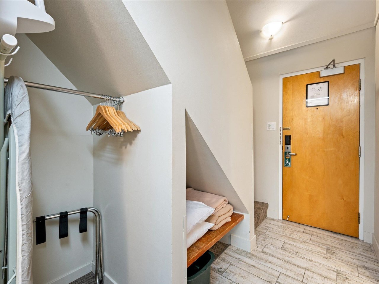306-4420 Sundial Pl