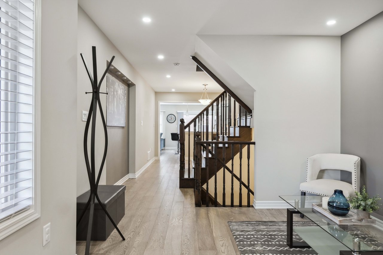 Beautifully upgraded townhome