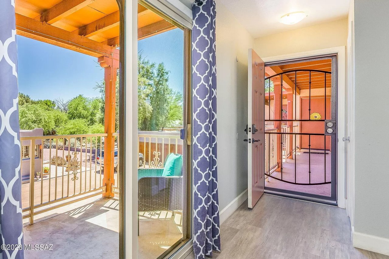 3357 N Country Club Rd APT 28