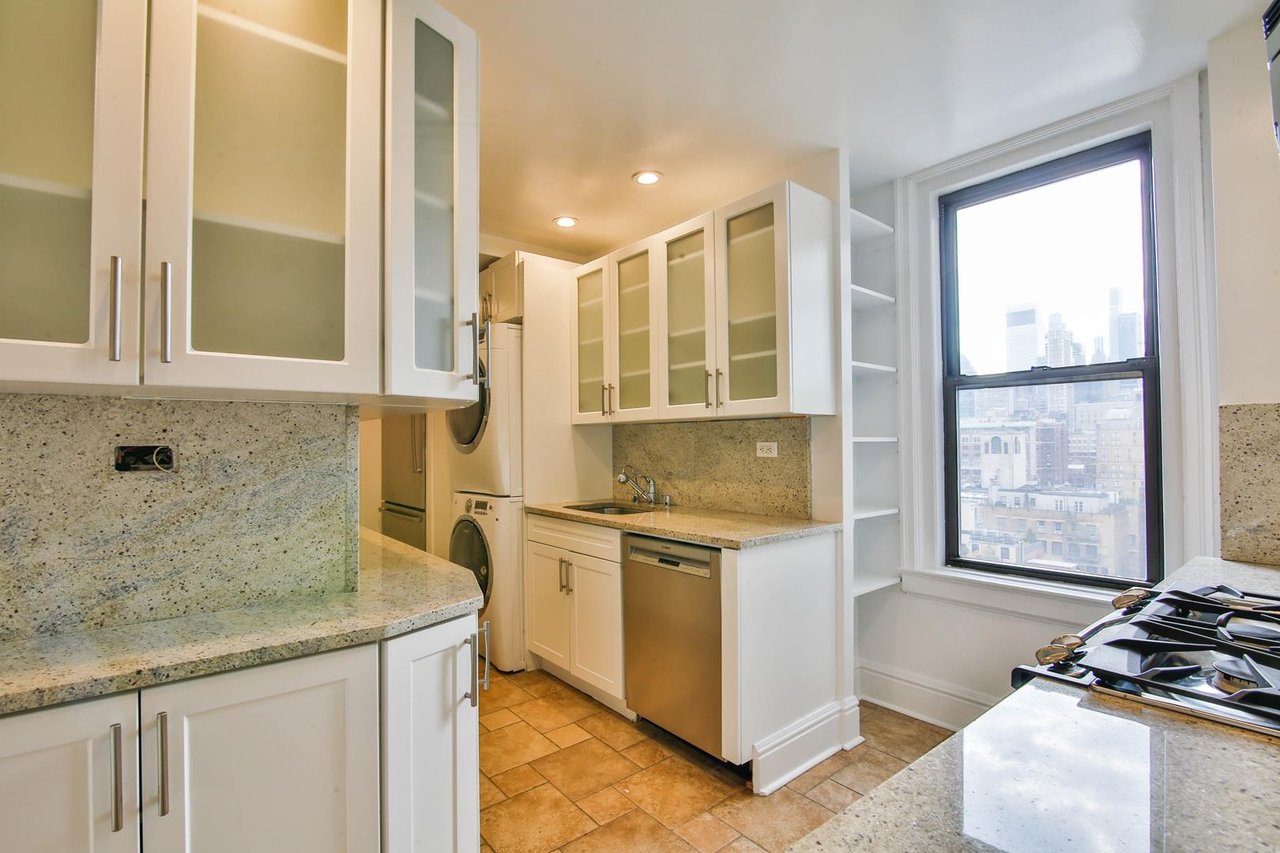 30 East 68th Street, Apt 12-ABC