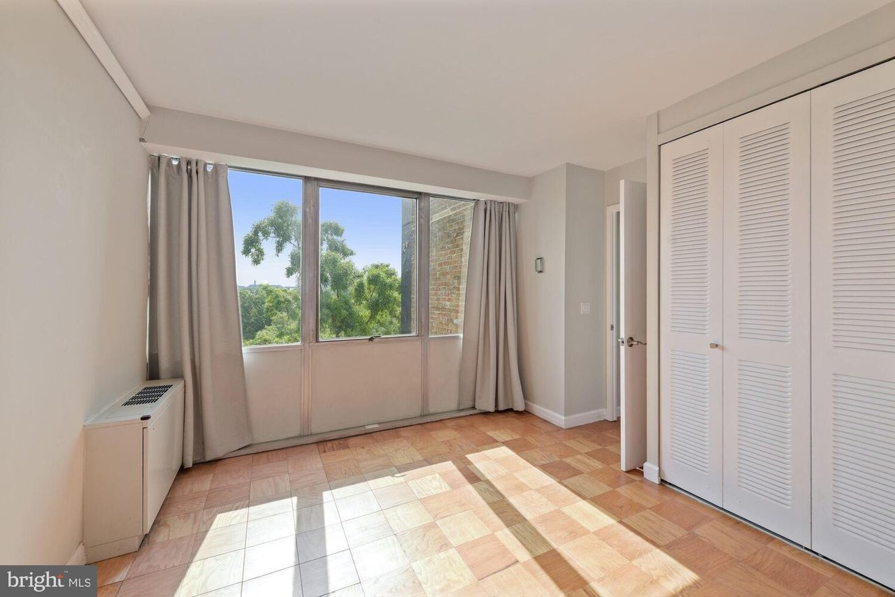 1301 Delaware Ave SW #N714