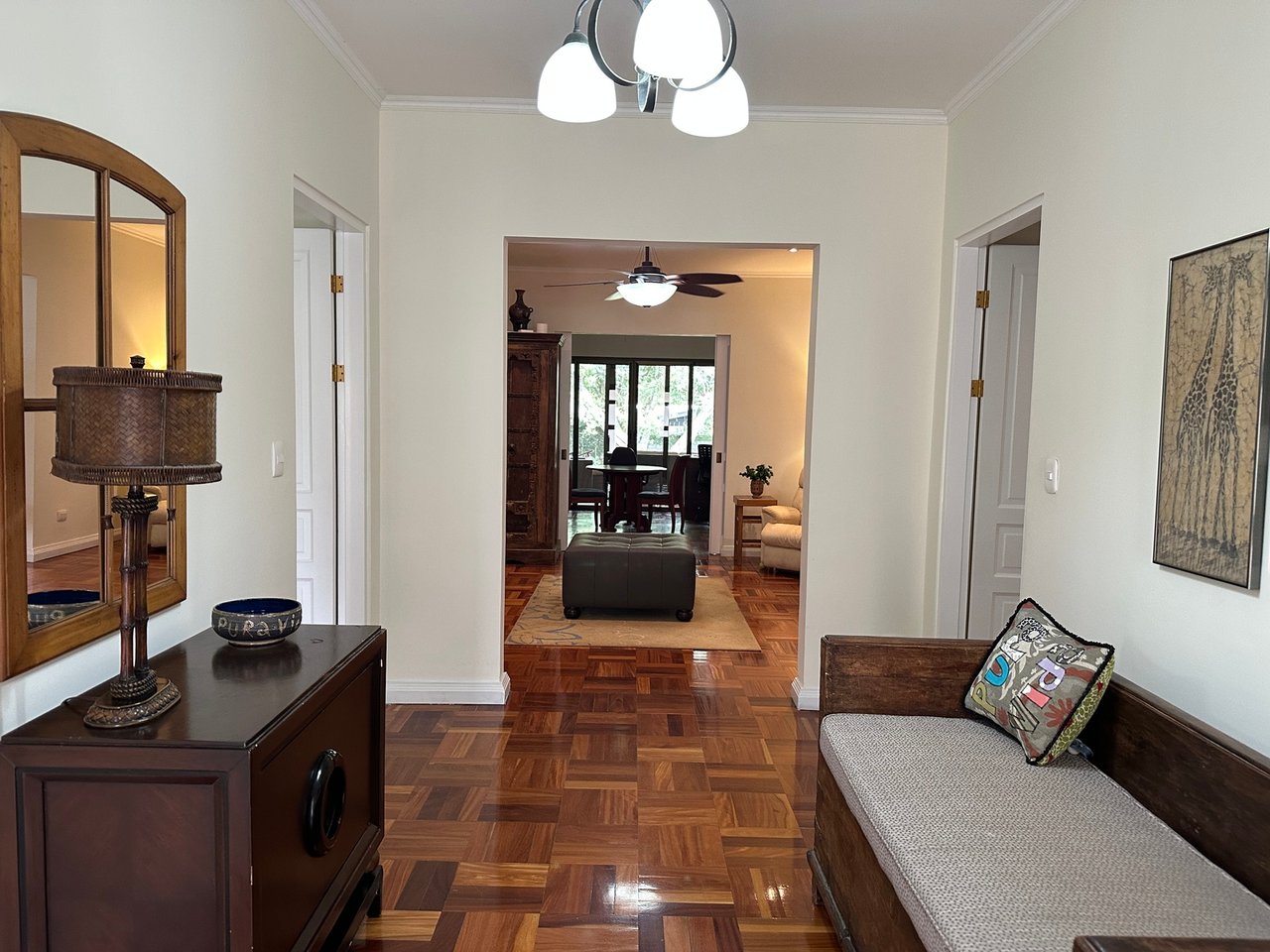 Single Level Golf Residence, Santa Ana, San Jose