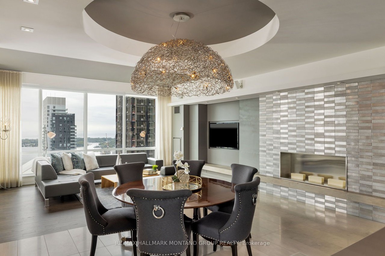 TIFF'S BEST EXECUTIVE SUITE