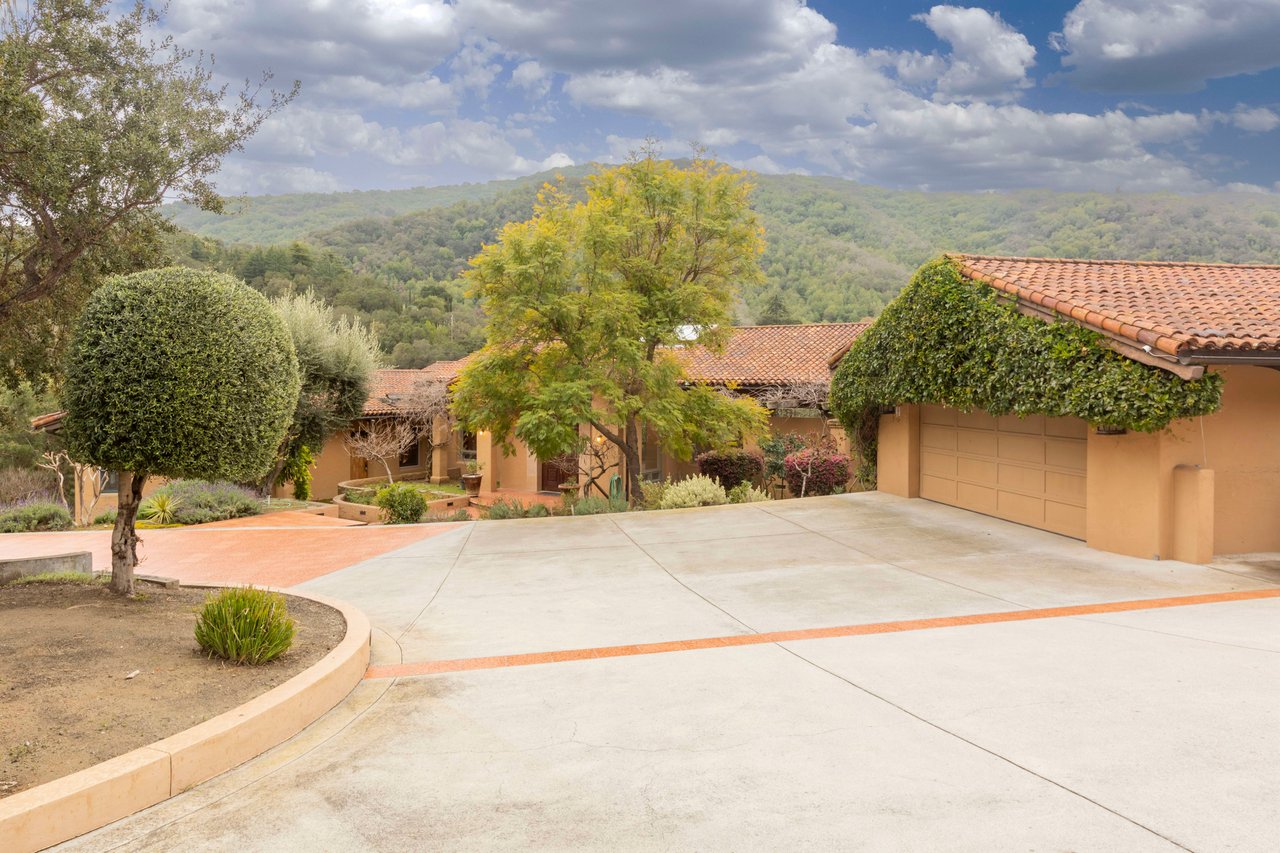 233 Forrester RD