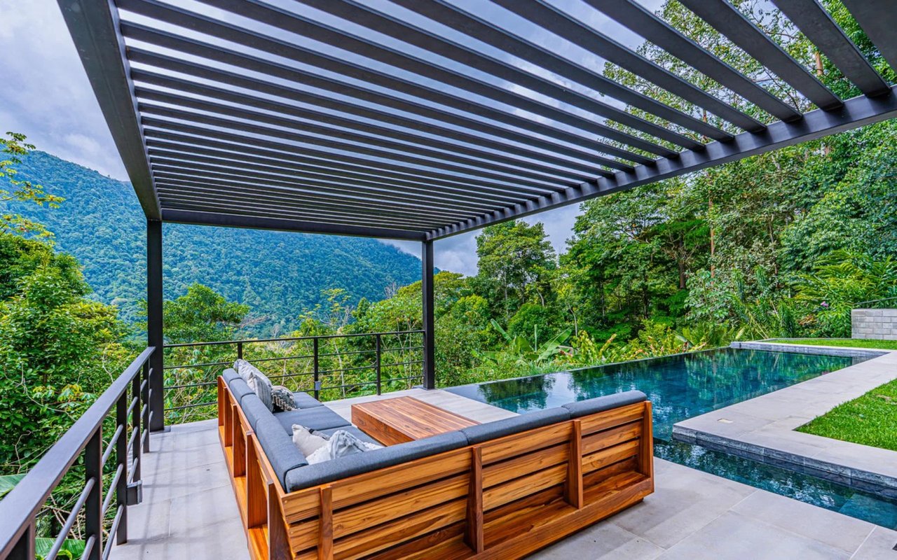 Off-Grid Regenerative Homestead, Perez Zeledon, San Jose