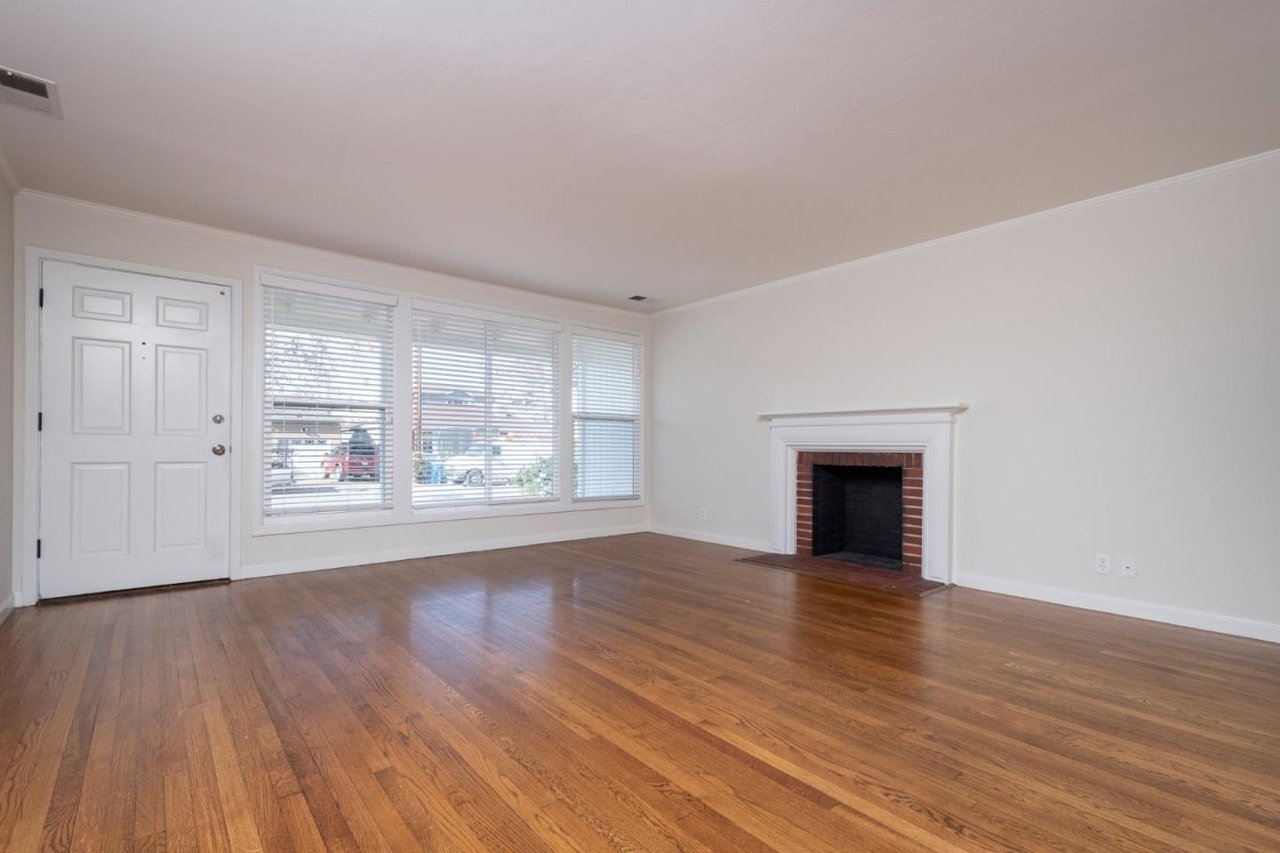 816 Sixth Ave