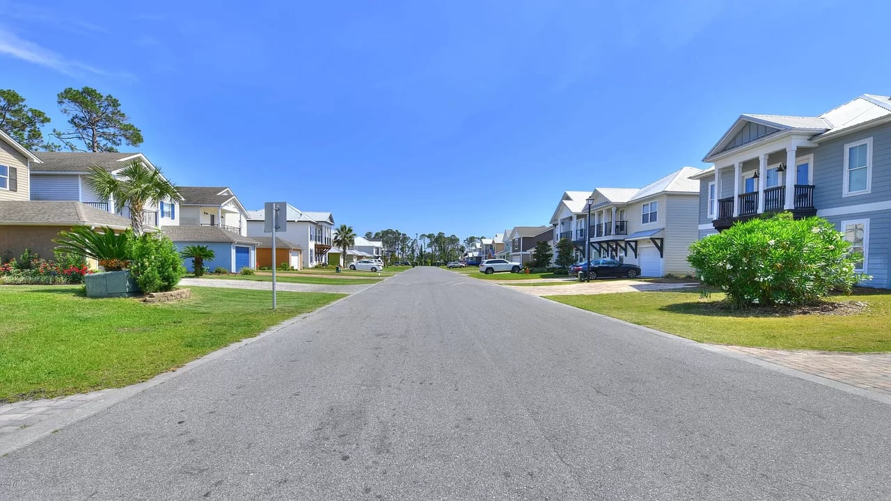 3715 Tiki Drive