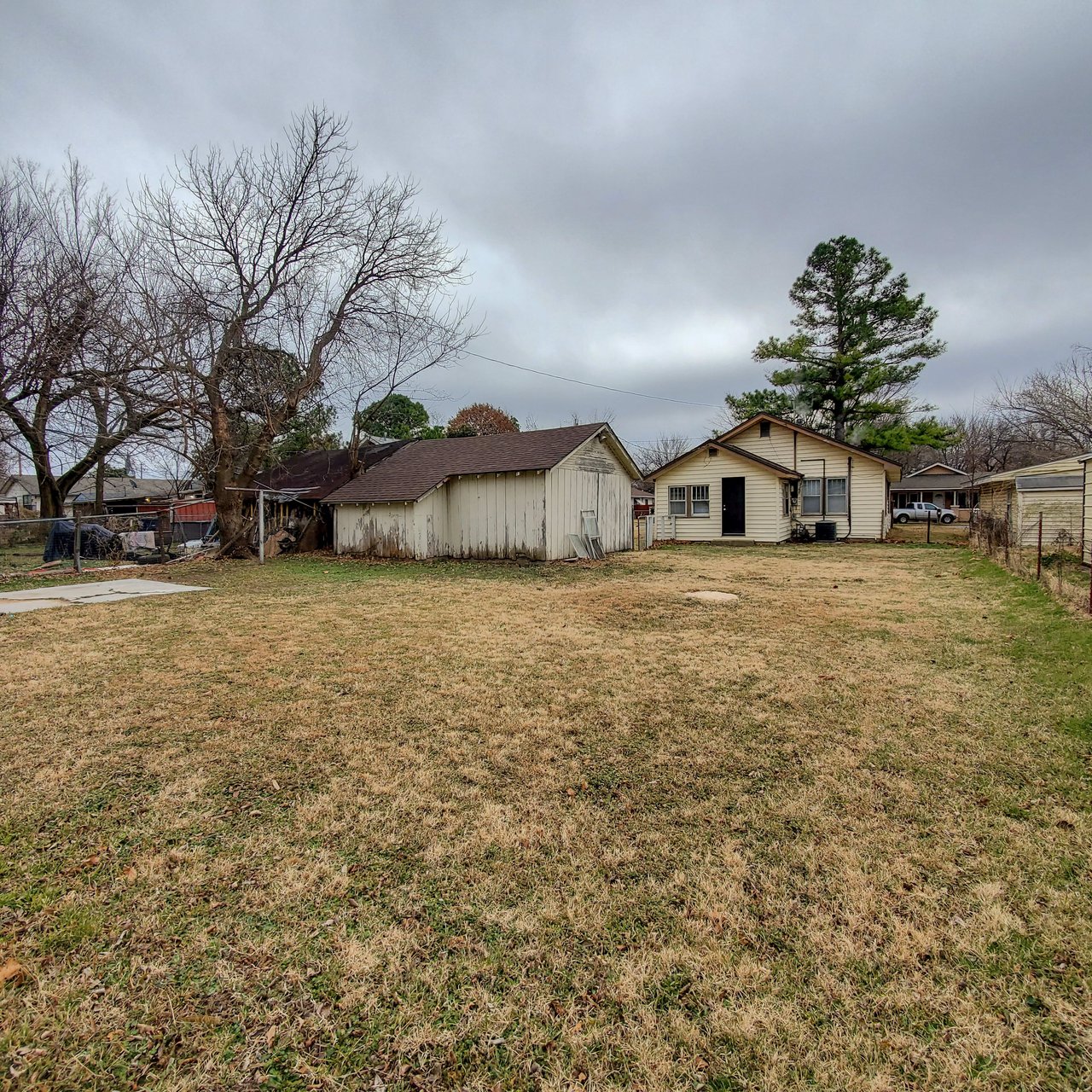 632 W Dewey 