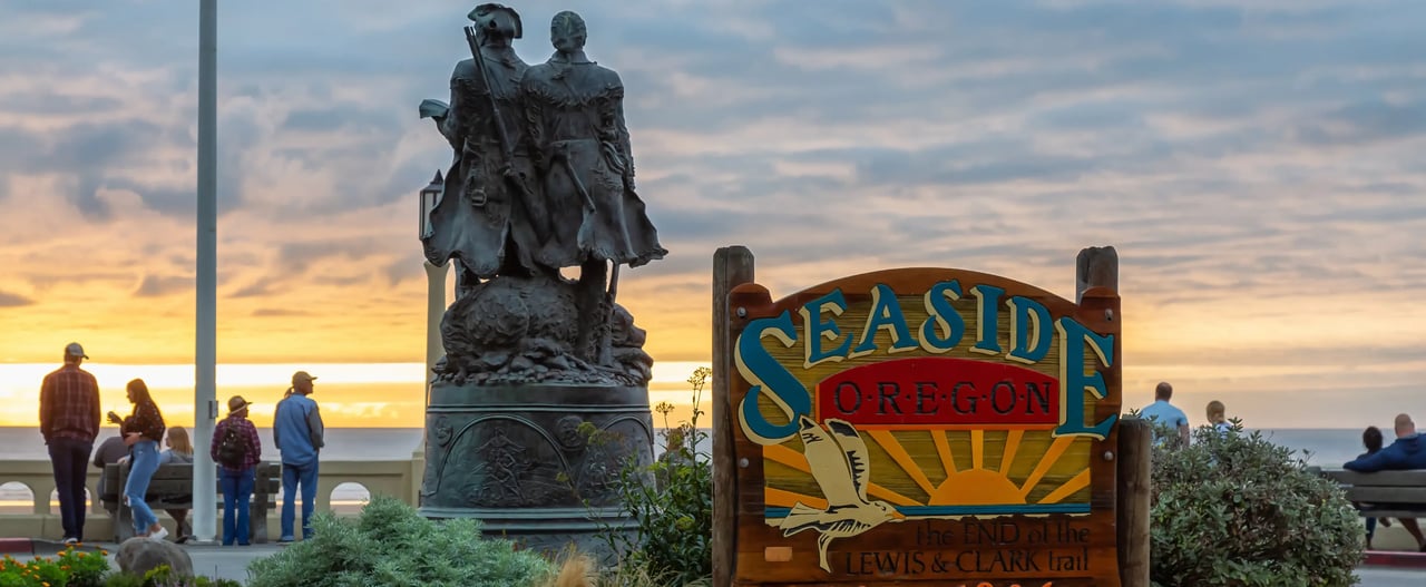 Statue of Lewis and Clark on Broadway Street in Seaside Oregon