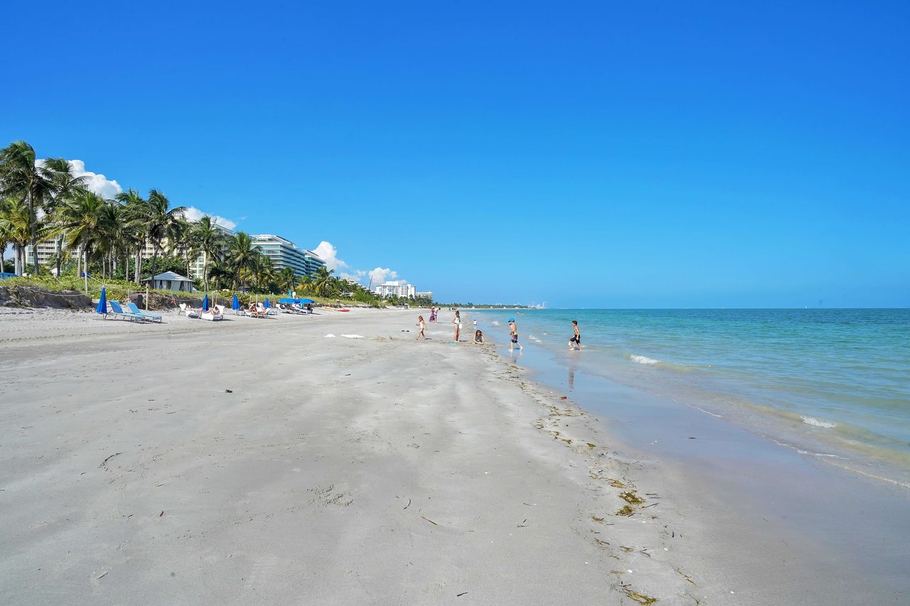 Ritz Carlton Key Biscayne Unit 870