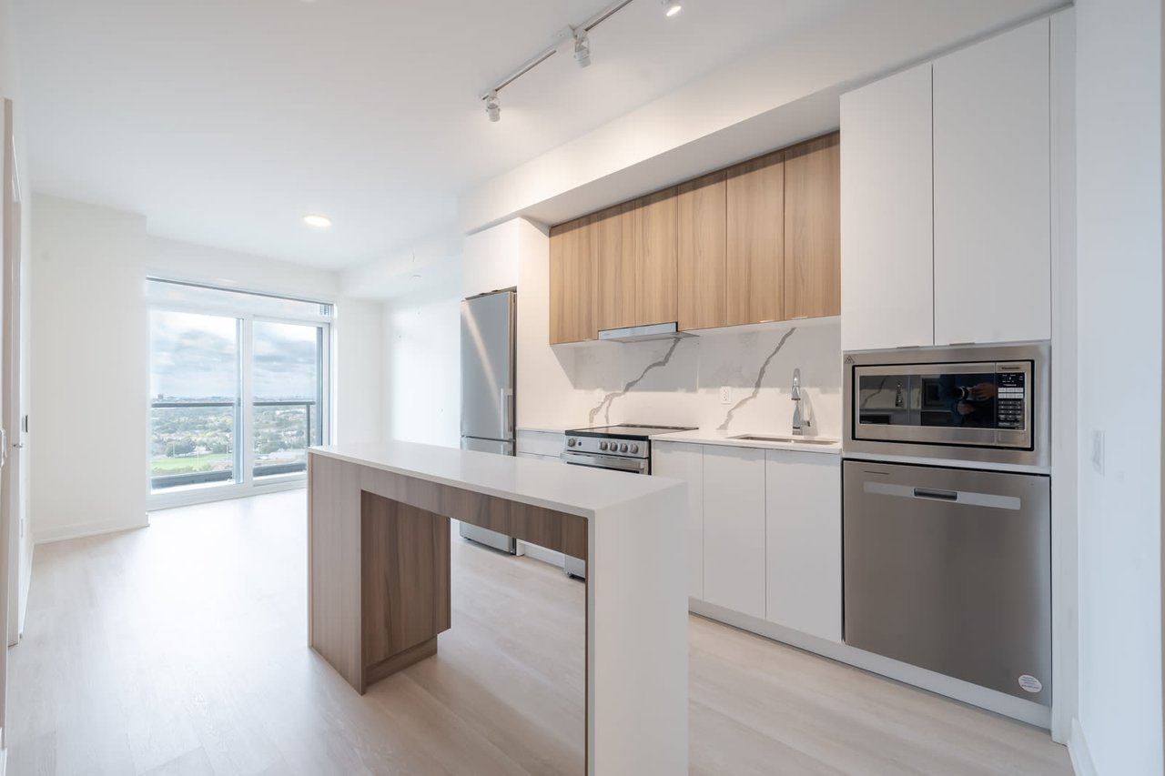 50 Upper Mall Way Unit 1704