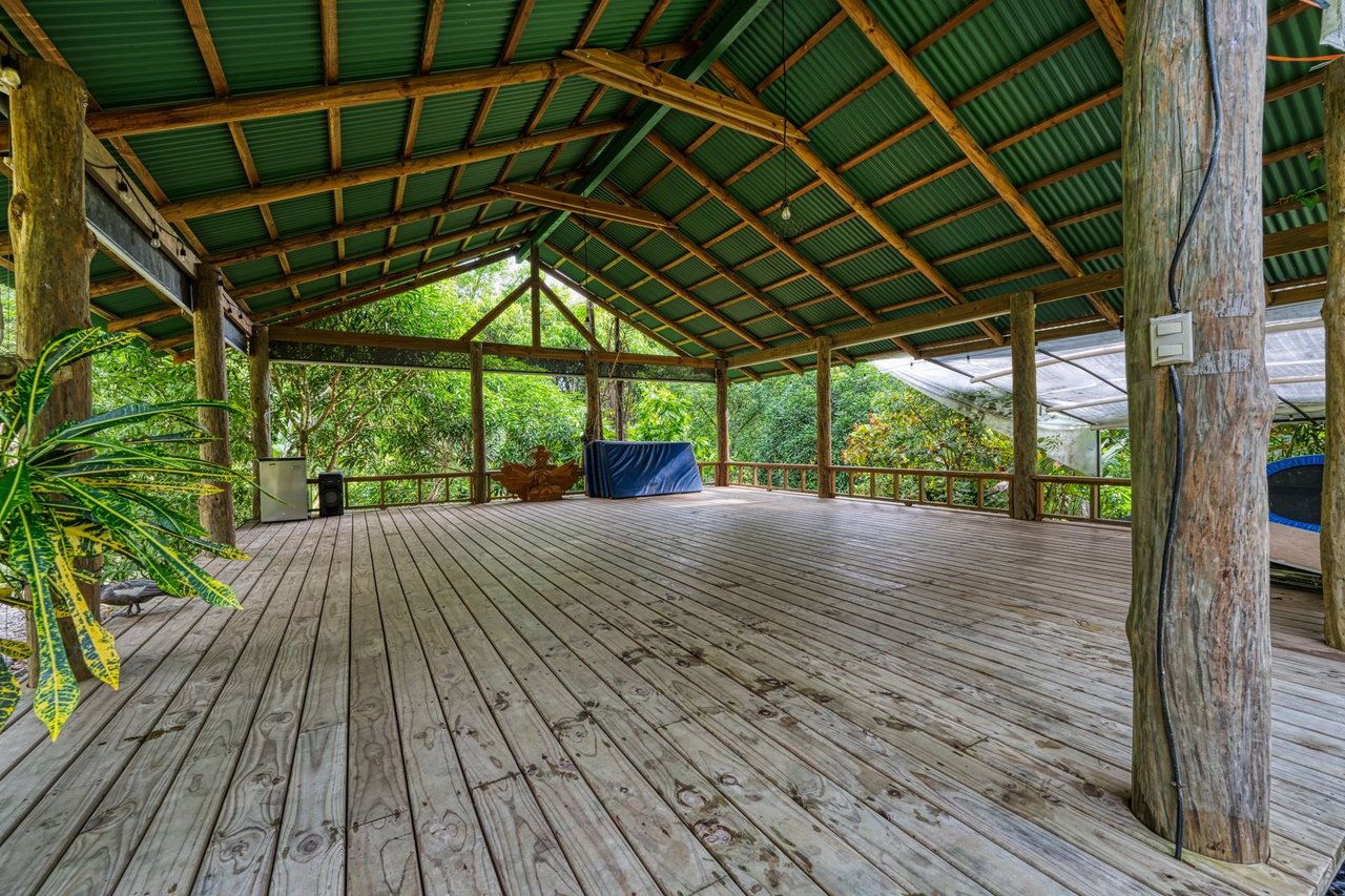 Riverfront Jungle Eco Resort, Perez Zeledon, San Jose