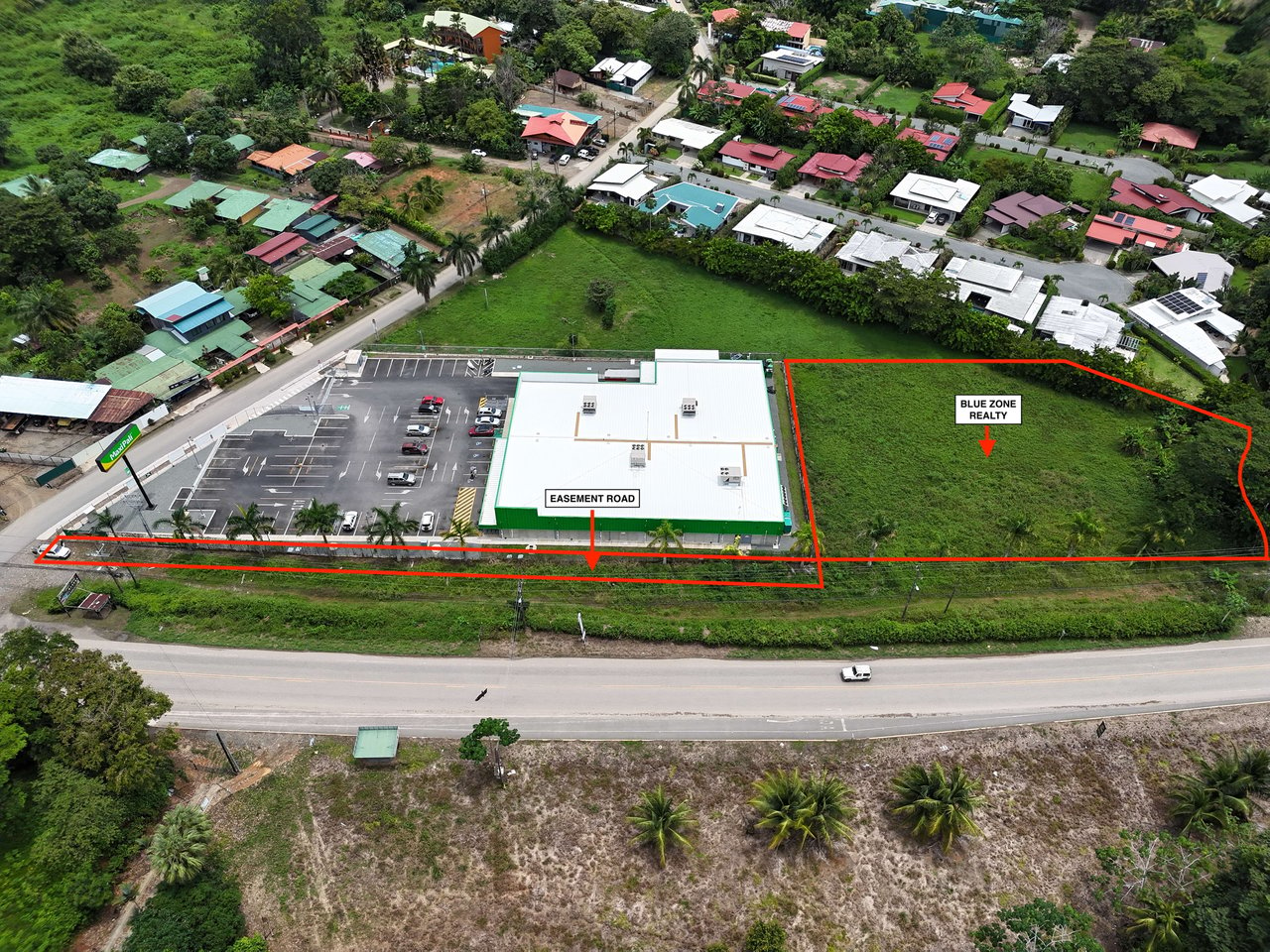 Remarkable Commercial Property in Uvita