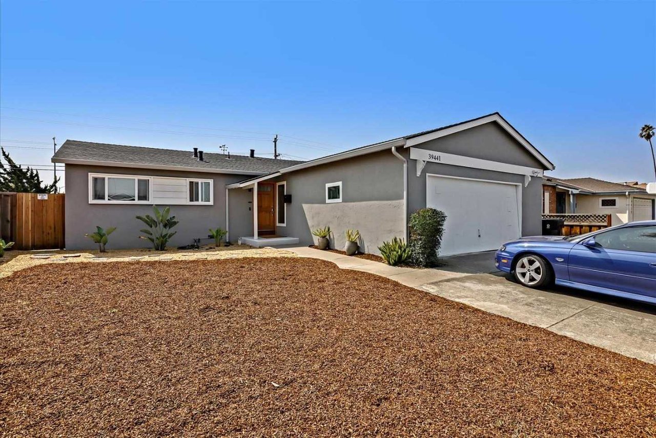 39441 Blue Fin Way
