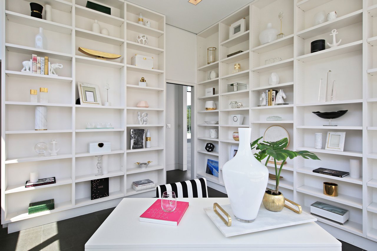 For Those Seeking An Extraordinary Lifestyle