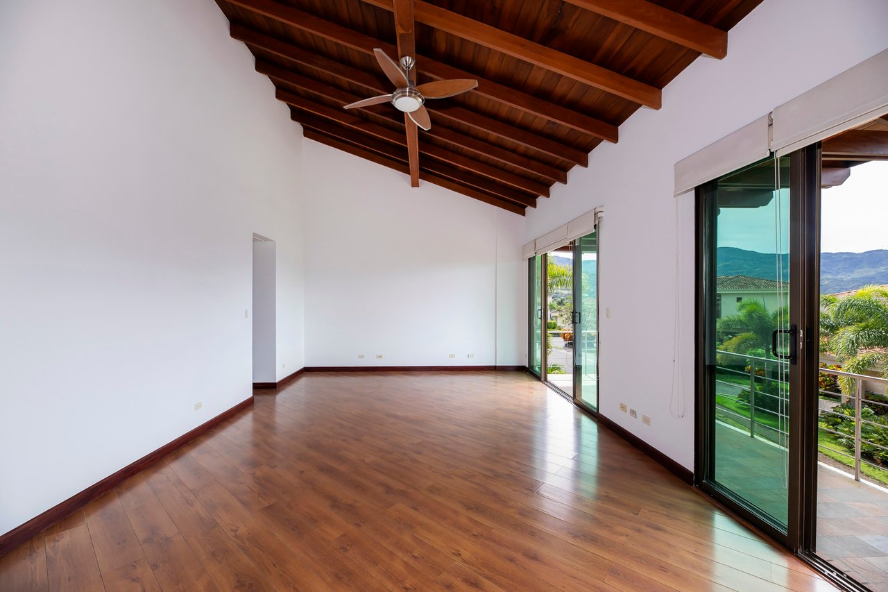 Terrace View Colonial Home, Escazu, San Jose