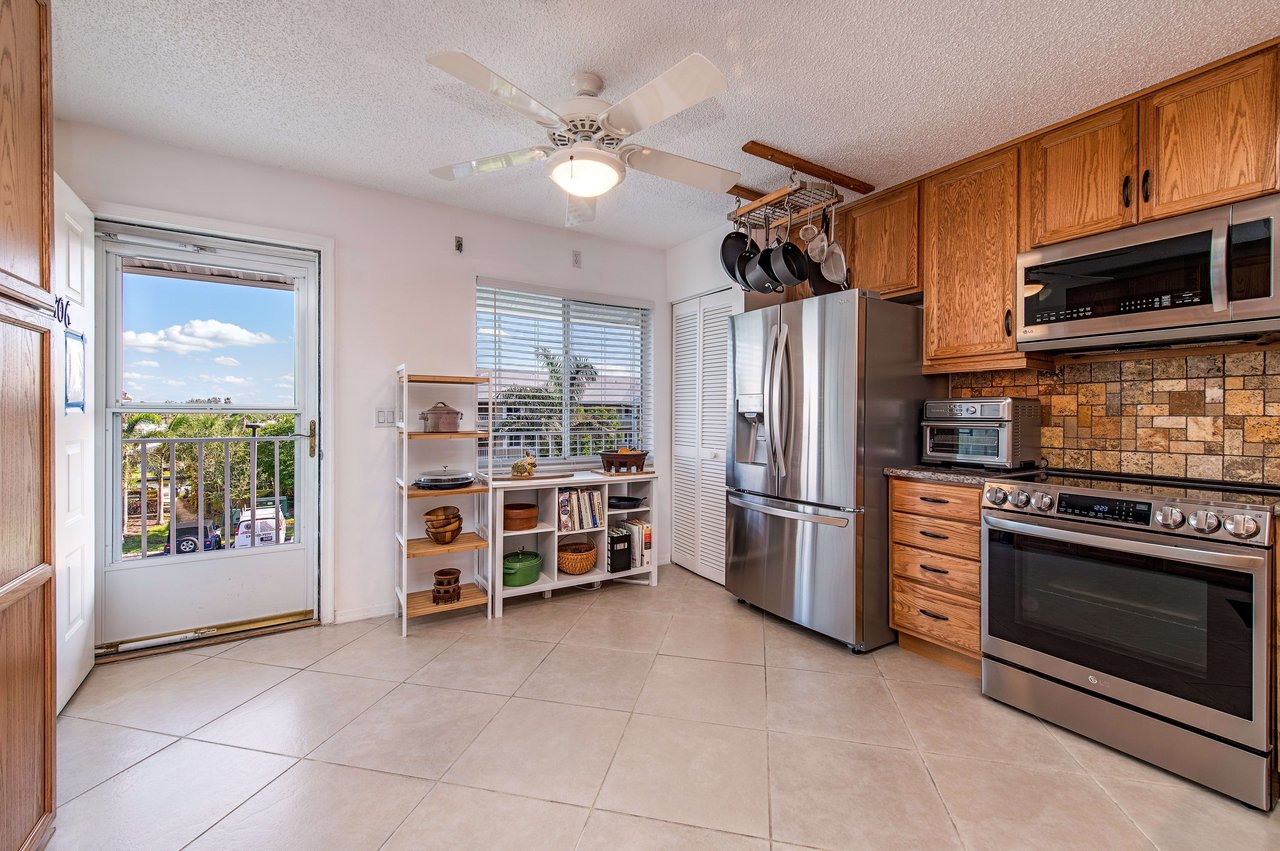 3062 Sandpiper Bay WAY Unit: K306