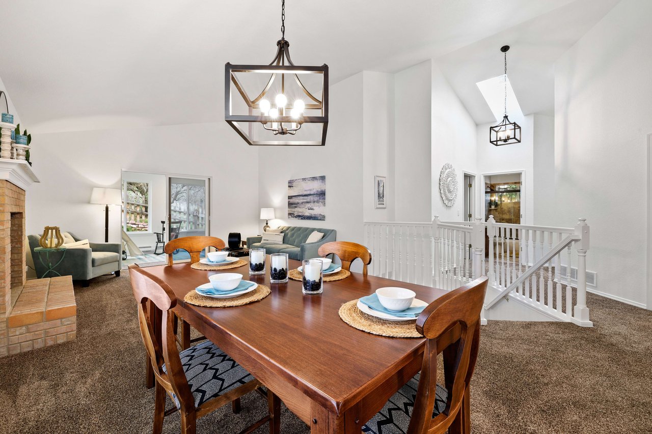 5423 Lions Gate Lane