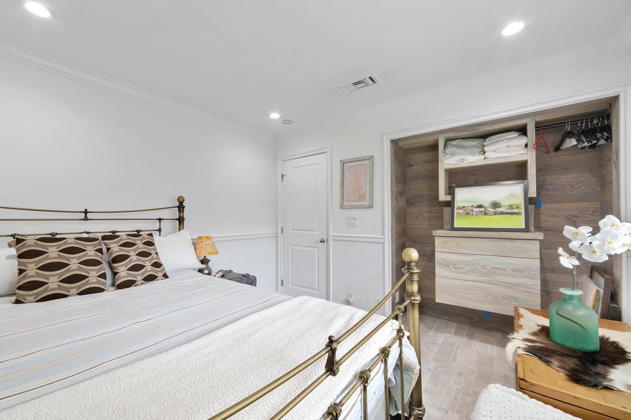 Heavenly Broad Beach Home