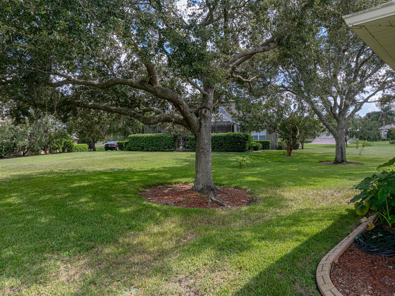 13228 THOROUGHBRED DR