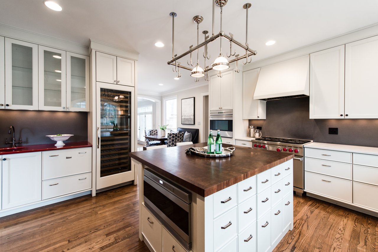 Experience Luxury Living In This Stunning Home