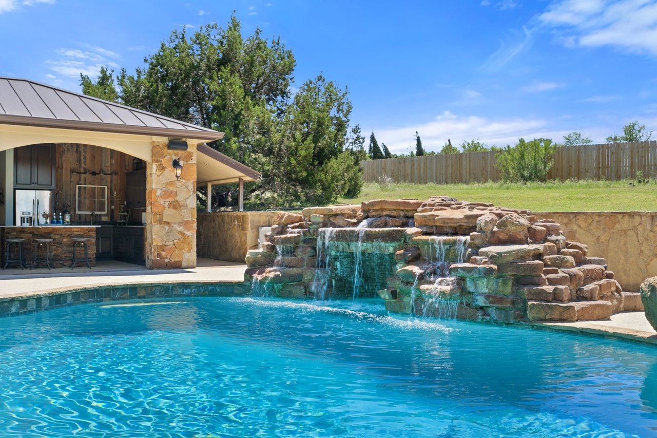 16715 Destiny Cove
