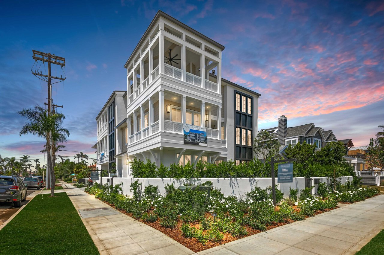 Coronado Beach Terraces