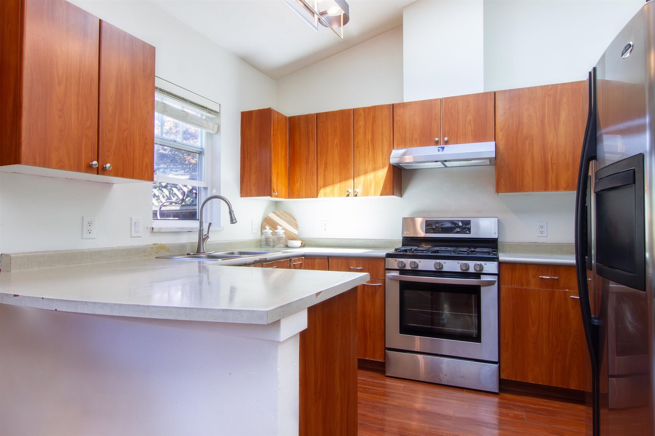 87-1821 Willow Cres