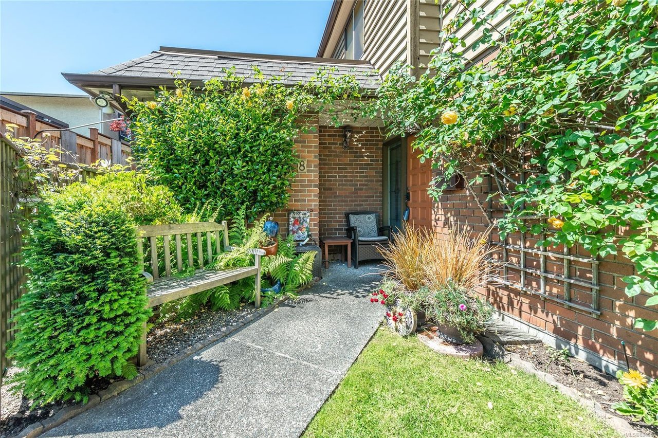 8-1019 Pemberton Rd